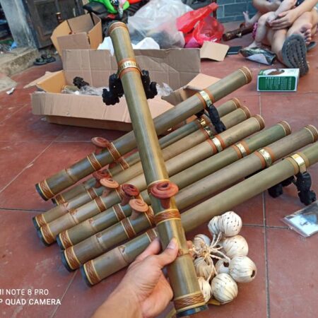 Điếu nứa xanh mộc bọc mây