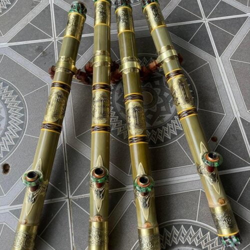 Điếu thuốc lào bằng nứa, miệng, chân, nõ bằng ngọc siêu đẹp